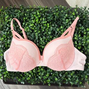 Maidenform Pink Lace Underwire Bra